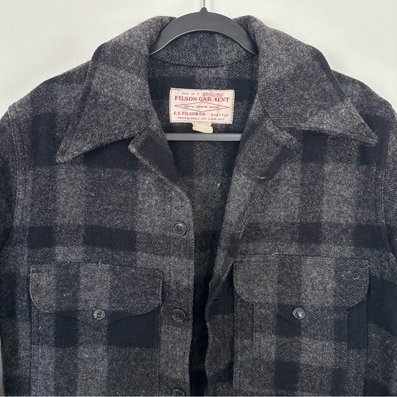 Filson Mackinaw Cruiser Jacket Gray Check Wool Size 36 - Picture 2 of 7